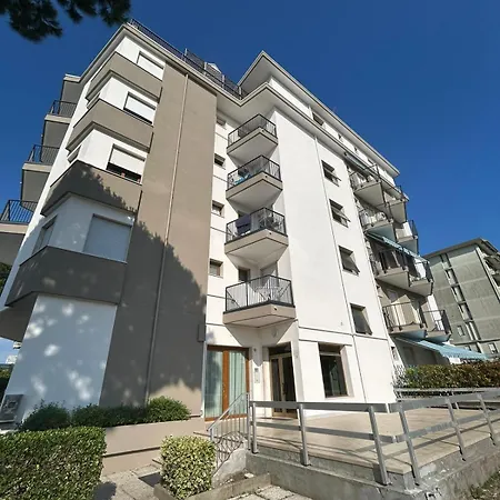 Appartamento Condominio Caroline- Solo Per Famiglie- Walterigato